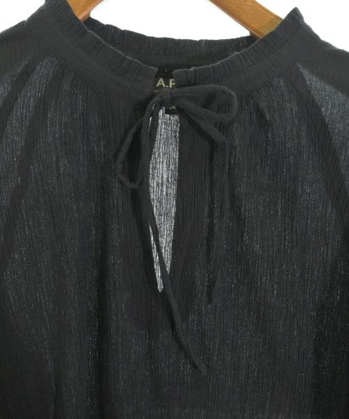 A.P.C. เสื้อสตรี