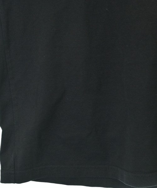 A.P.C. เสื้อยืด/เสื้อท็อปส์