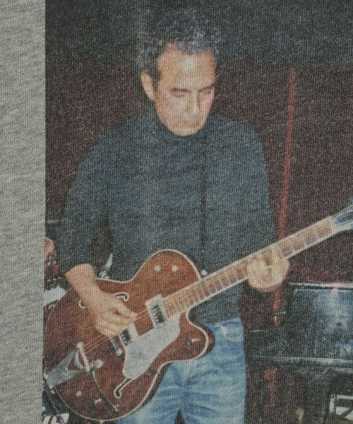 A.P.C. เสื้อยืด/เสื้อท็อปส์