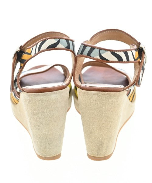 A.P.C. รองเท้าแตะ