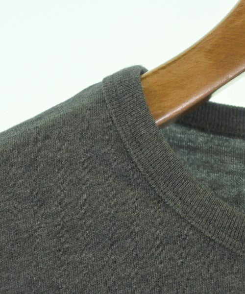 A.P.C. เสื้อยืด/เสื้อท็อปส์