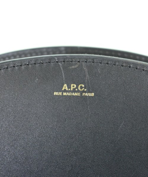 A.P.C. กระเป๋าสะพาย