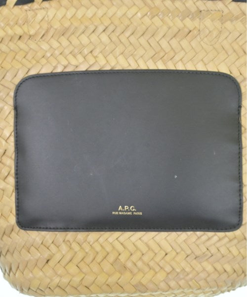 A.P.C. กระเป๋าถือขนาดใหญ่