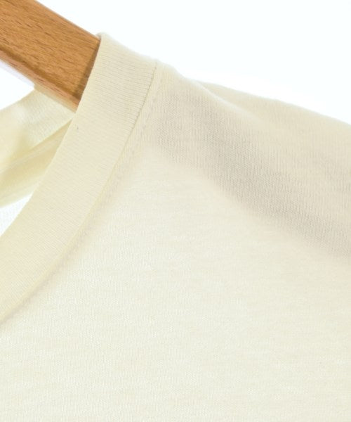 A.P.C. เสื้อยืด/เสื้อท็อปส์