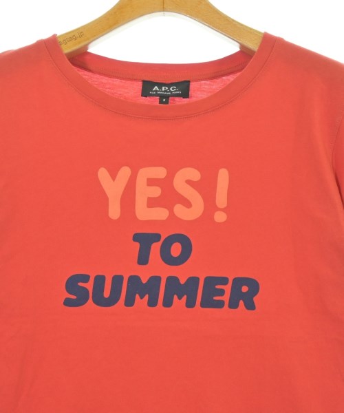 A.P.C. เสื้อยืด/เสื้อท็อปส์