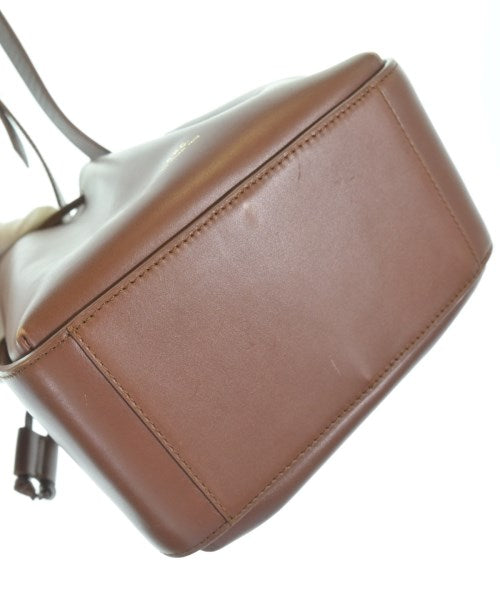 A.P.C. กระเป๋าสะพาย