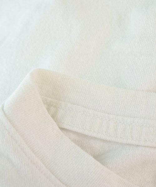 A.P.C. เสื้อยืด/เสื้อท็อปส์