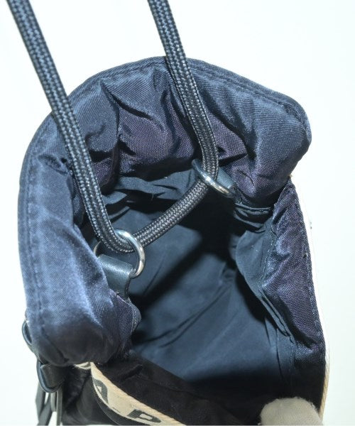 A.P.C. กระเป๋าสะพาย