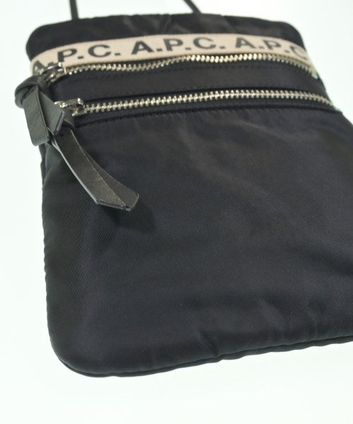 A.P.C. กระเป๋าสะพาย