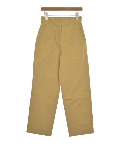 A.P.C. ชิโน่