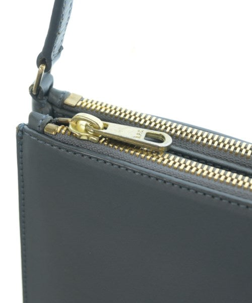 A.P.C. กระเป๋าสะพาย