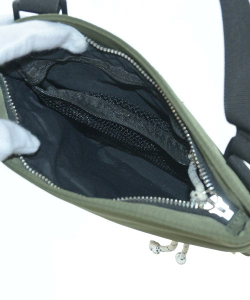 A.P.C. กระเป๋าสะพาย