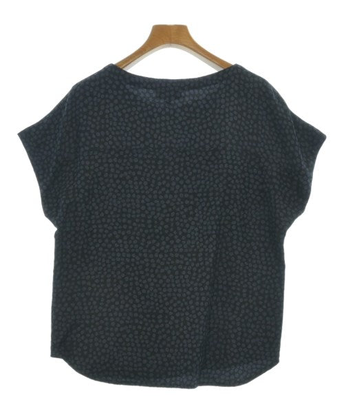A.P.C. เสื้อสตรี