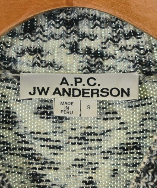 A.P.C. เสื้อกันหนาว