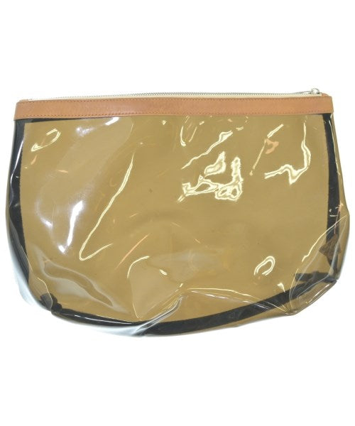 A.P.C. คลัตช์