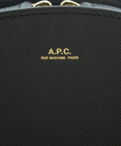 A.P.C. กระเป๋าสะพาย