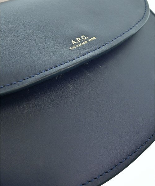 A.P.C. กระเป๋าสะพาย