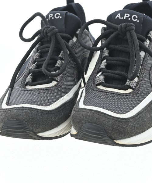 A.P.C. รองเท้าผ้าใบ