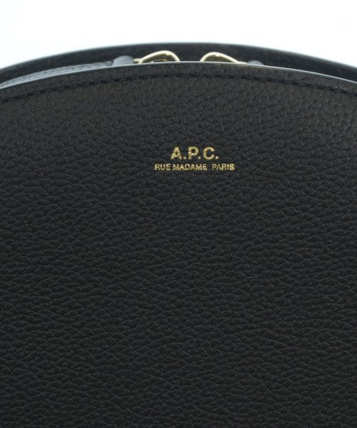 A.P.C. กระเป๋าสะพาย