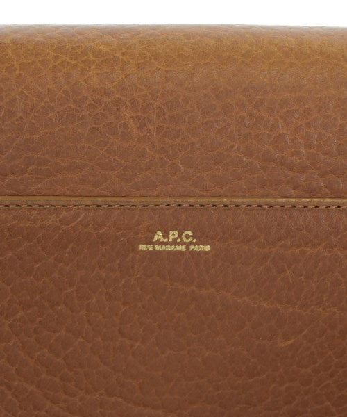 A.P.C. กระเป๋าสะพาย