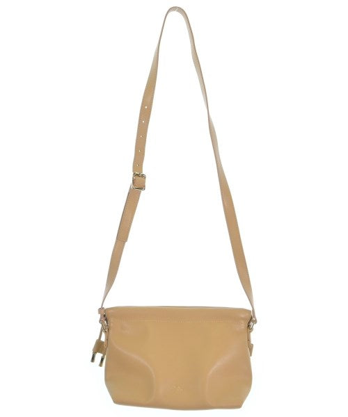 A.P.C. กระเป๋าสะพาย