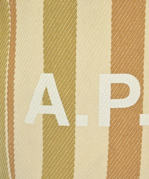 A.P.C. กระเป๋าสะพาย