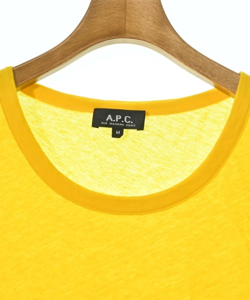 A.P.C. เสื้อยืด/เสื้อท็อปส์
