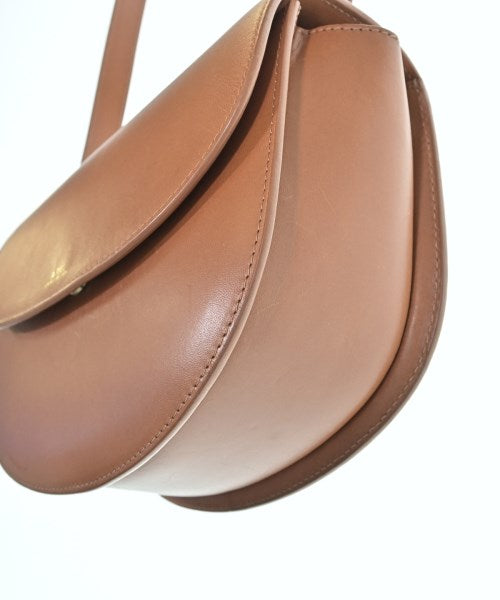 A.P.C. กระเป๋าสะพาย