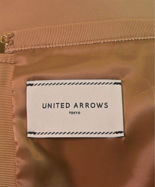 UNITED ARROWS กระโปรงยาวถึงเข่า