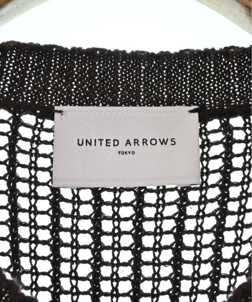 UNITED ARROWS เสื้อแขนกุด