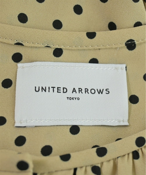 UNITED ARROWS เดรสที่เป็นเสื้อเชิ้ตตัวยาว