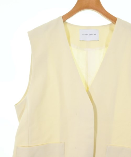 UNITED ARROWS เสื้อกั๊ก