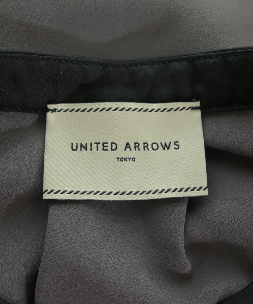 UNITED ARROWS เสื้อสตรี