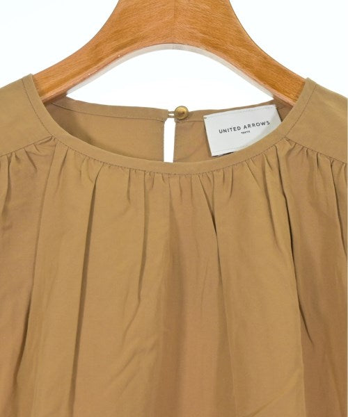 UNITED ARROWS เสื้อสตรี