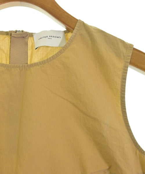 UNITED ARROWS เสื้อกั๊ก