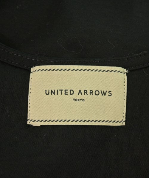 UNITED ARROWS แขนกุด