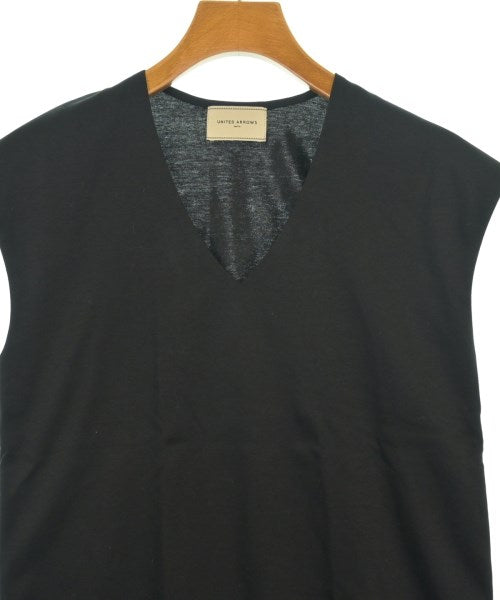 UNITED ARROWS แขนกุด