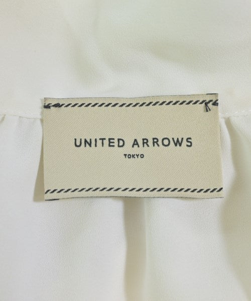 UNITED ARROWS เสื้อสตรี