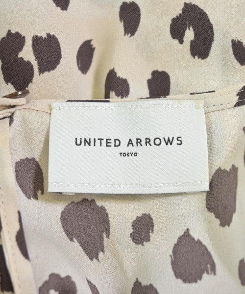 UNITED ARROWS เสื้อสตรี
