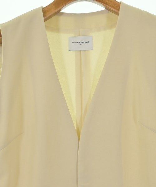 UNITED ARROWS เสื้อกั๊ก
