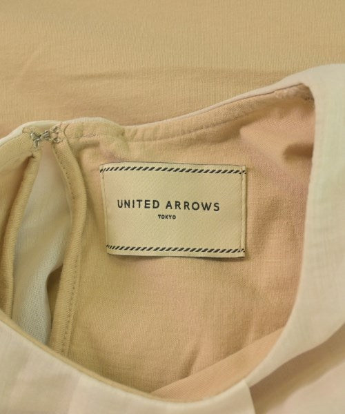 UNITED ARROWS แขนกุด