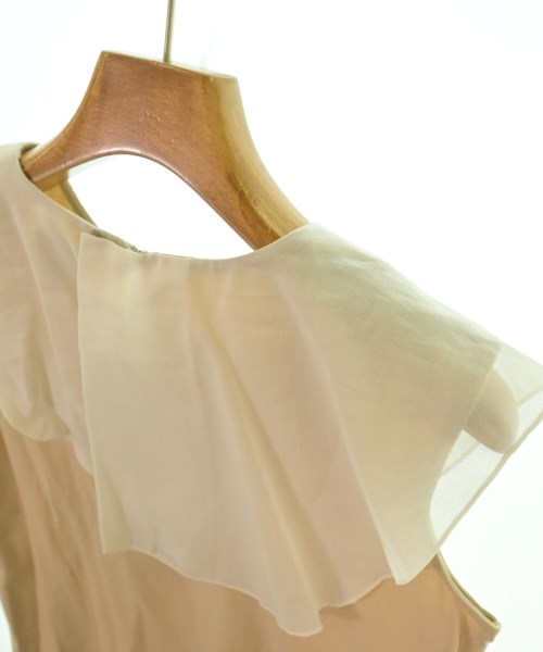 UNITED ARROWS แขนกุด