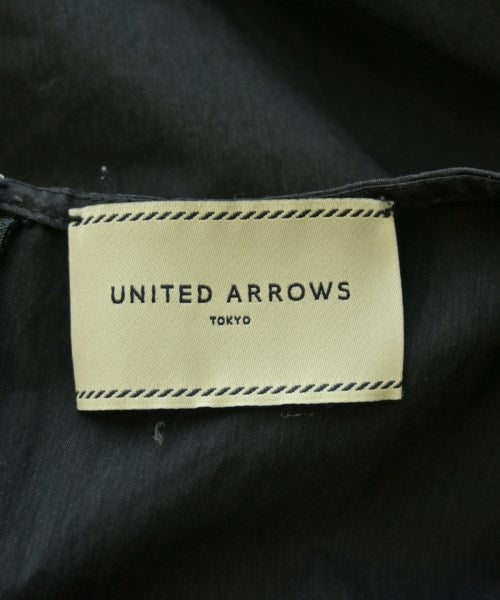 UNITED ARROWS เสื้อลำลอง