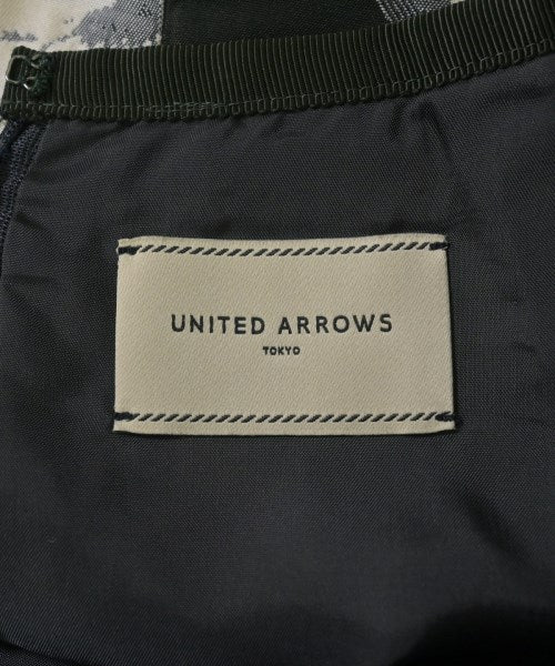 UNITED ARROWS กระโปรงยาวถึงเข่า