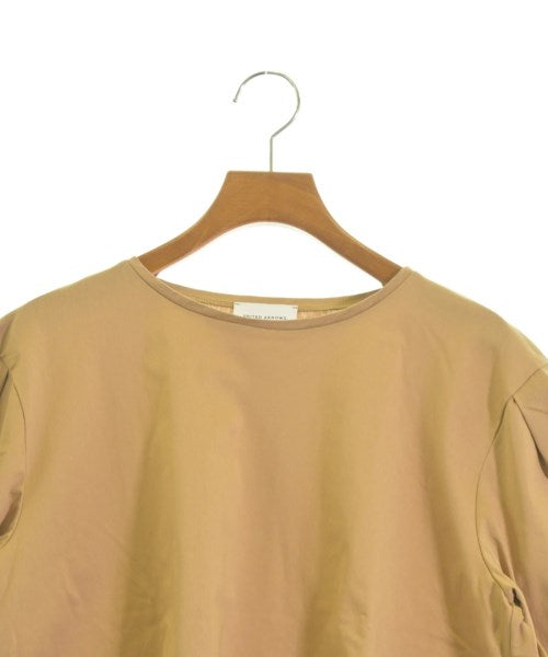 UNITED ARROWS เสื้อยืด/เสื้อท็อปส์