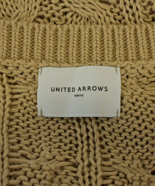UNITED ARROWS เสื้อแขนกุด