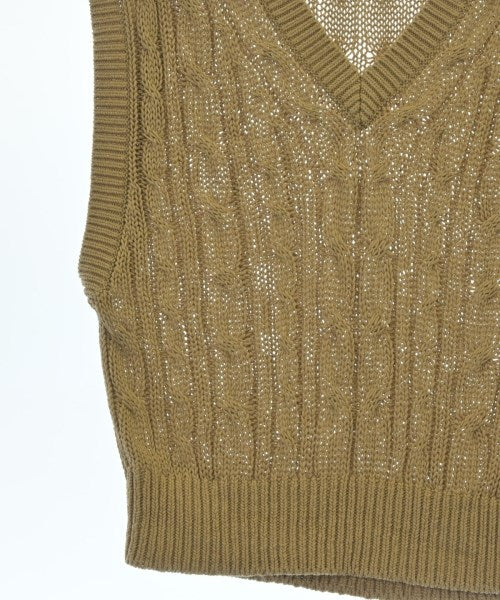 UNITED ARROWS เสื้อแขนกุด