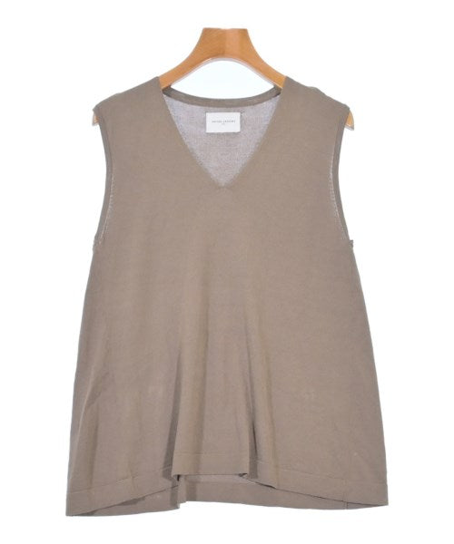 UNITED ARROWS เสื้อแขนกุด