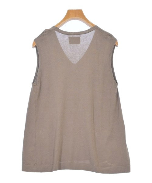 UNITED ARROWS เสื้อแขนกุด