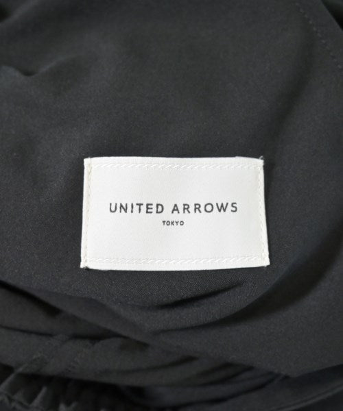 UNITED ARROWS กางเกงมีกระเป๋าข้างกางเกง2-4 กระเป๋า